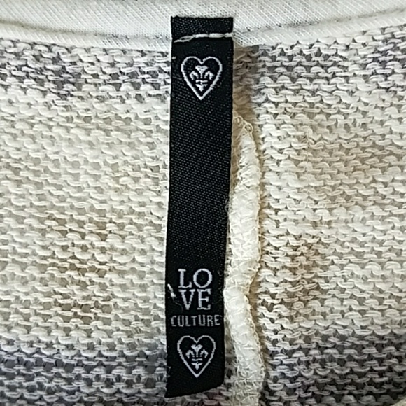 Love Culture - Women's Top - Picture 4 of 5